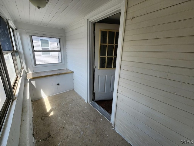 903 Milton Ave, Syracuse, NY 13204 - view of unfurnished sunroom