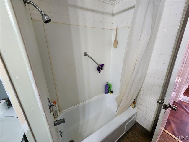 903 Milton Ave, Syracuse, NY 13204 - full bathroom with shower / tub combo with curtain