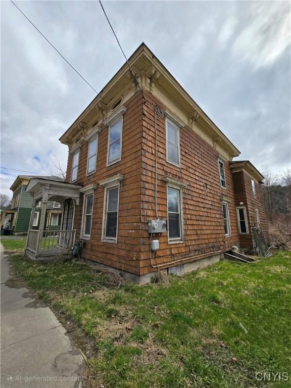 view of property exterior