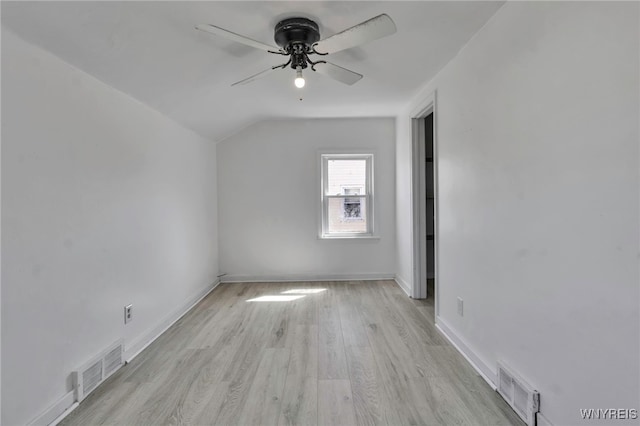 9304 Cayuga Dr, Niagara Falls, NY 14304 - photo 25