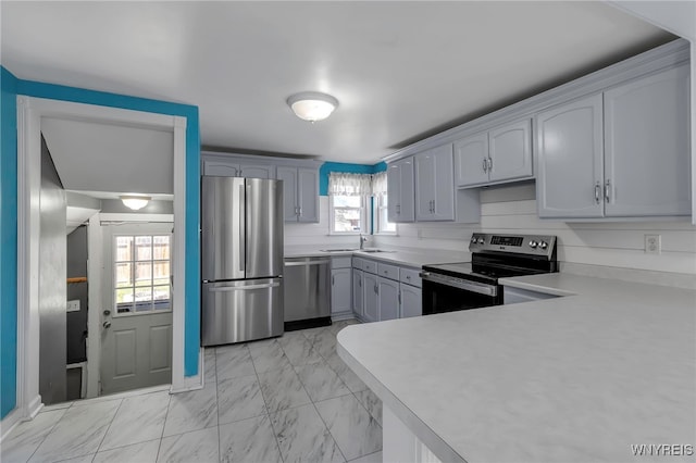 9304 Cayuga Dr, Niagara Falls, NY 14304 - photo 34