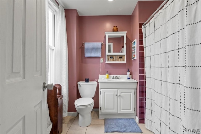 full bathroom featuring vanity, tile patterned flooring, a shower with shower curtain, and toilet
