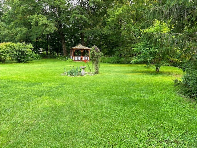 view of yard featuring a gazebo