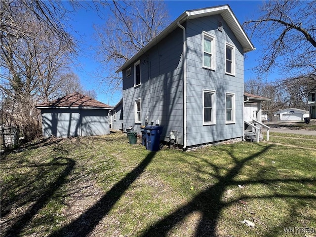 180 Spalding St, Lockport-City, NY 14094 - back of property with a lawn