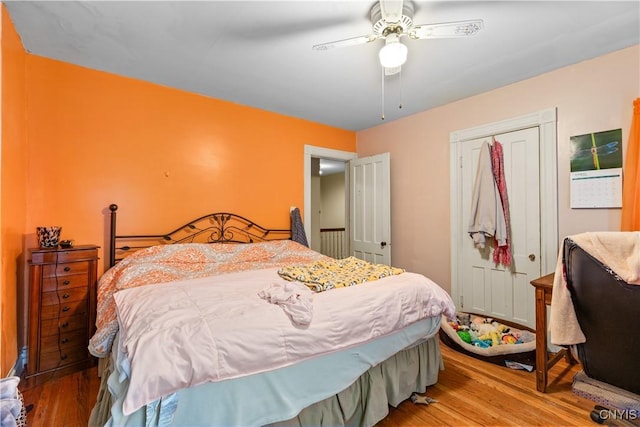 601 W Thomas St, Rome-Inside, NY 13440 - bedroom featuring ceiling fan, wood finished floors, and a closet