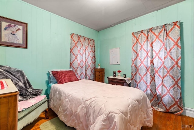 601 W Thomas St, Rome-Inside, NY 13440 - bedroom with wood finished floors