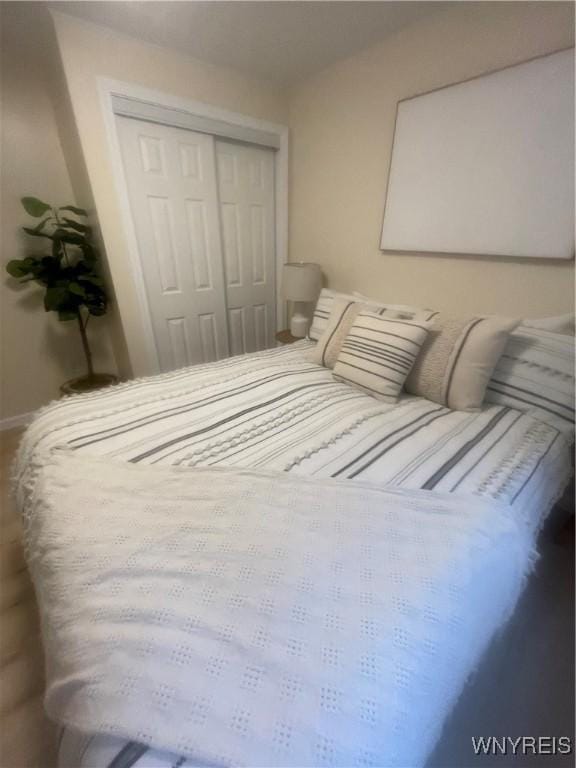 bedroom featuring a closet