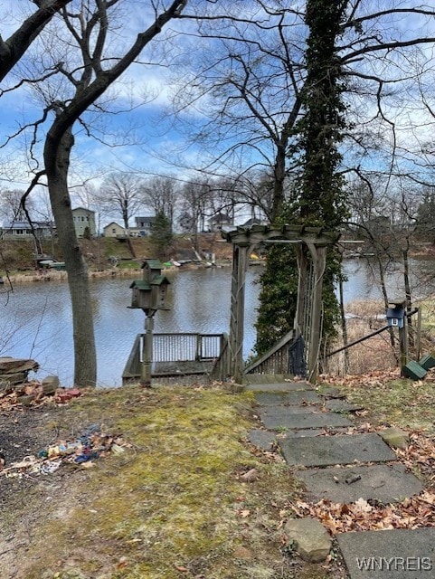 13289 Lakeview Dr, Carlton, NY 14571 - exterior space featuring a water view