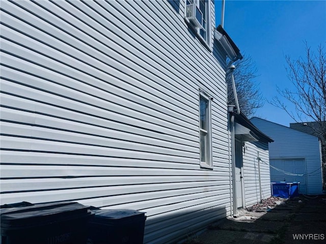 view of property exterior