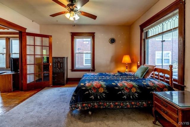bedroom with ceiling fan