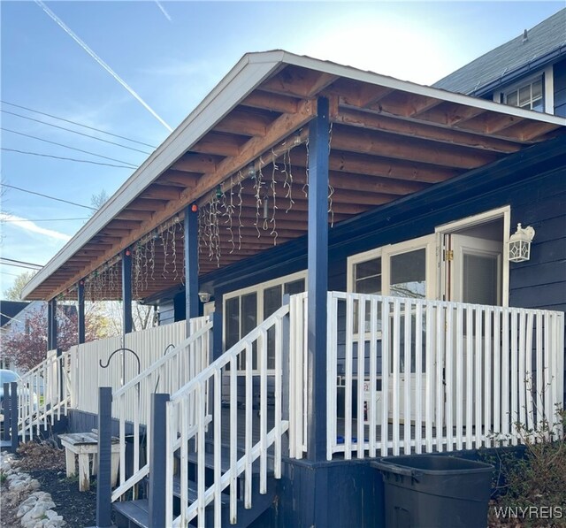view of side of property