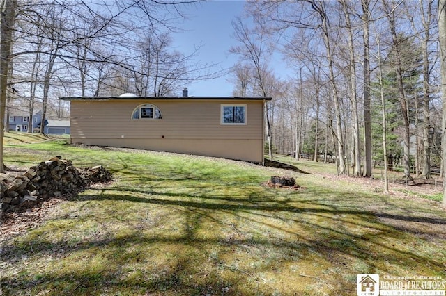 exterior space featuring a yard