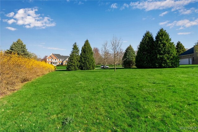 9545 Turnstone Dr, Clarence, NY 14031 - photo 3