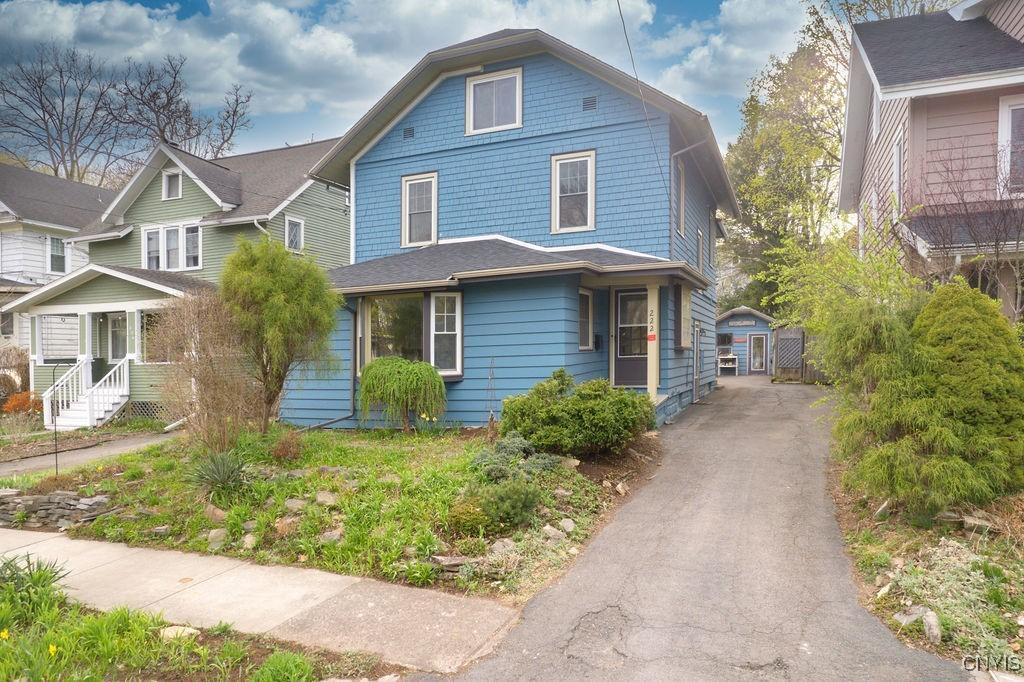 222 Buckingham Ave, Syracuse, NY 13210 - view of front facade