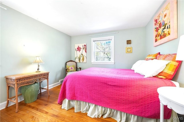 422 Salt Springs Rd, Manlius, NY 13066 - bedroom featuring wood finished floors and baseboards