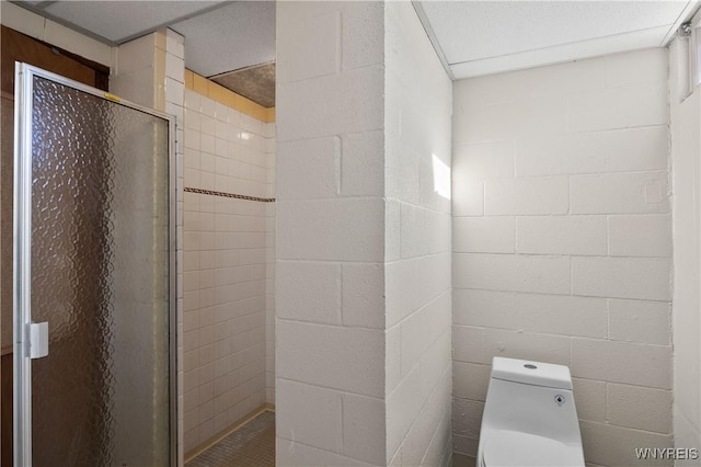 1631 Tuscarora Rd, Niagara, NY 14304 - full bath with toilet and a stall shower