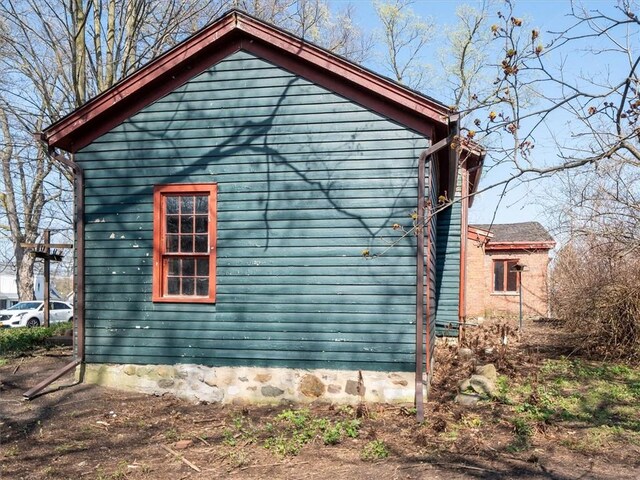 view of side of home