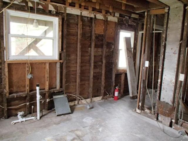 misc room with plenty of natural light