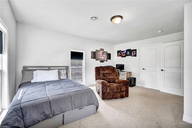 bedroom with carpet