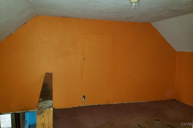 24 Railroad St, Elbridge, NY 13080 - additional living space with vaulted ceiling