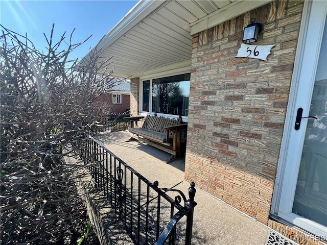 view of patio / terrace with a porch