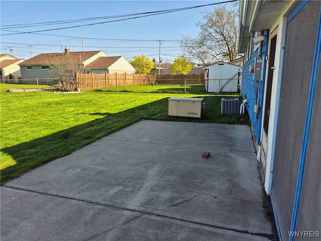 view of patio / terrace featuring fence and cooling unit