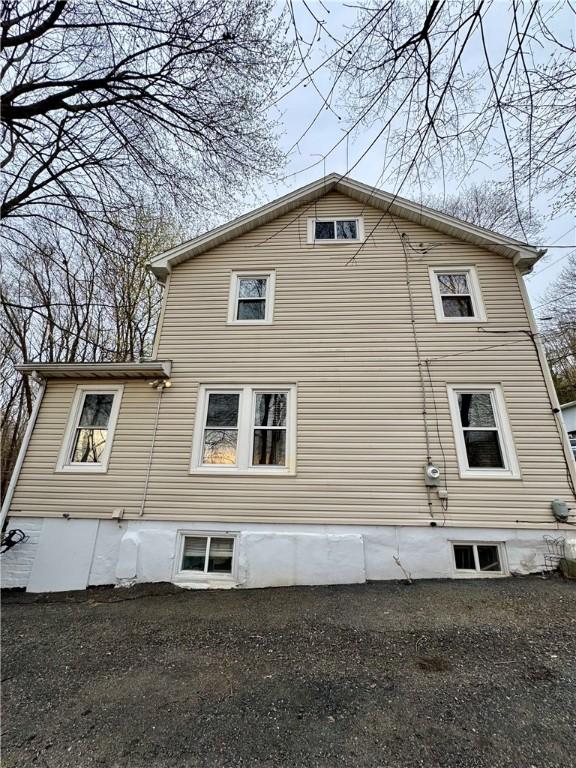 view of side of property