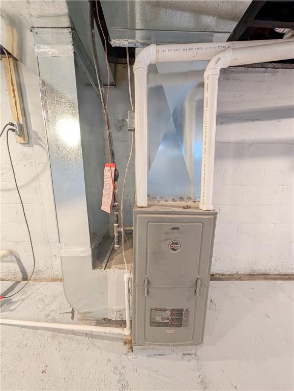 view of utility room