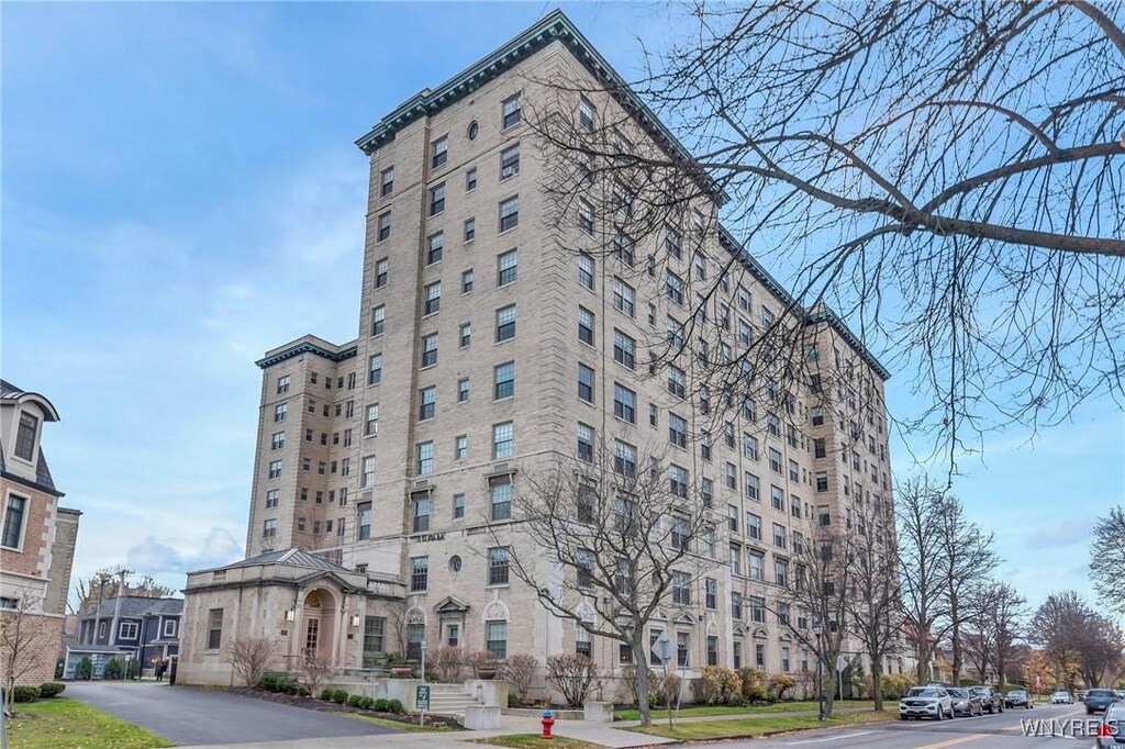 33 Gates Cir Unit 5G, Buffalo, NY 14222 - view of property