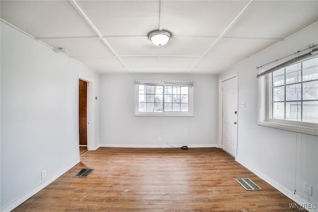 1001 Garden Ave, Niagara Falls, NY 14305 - interior space with baseboards, visible vents, and wood finished floors