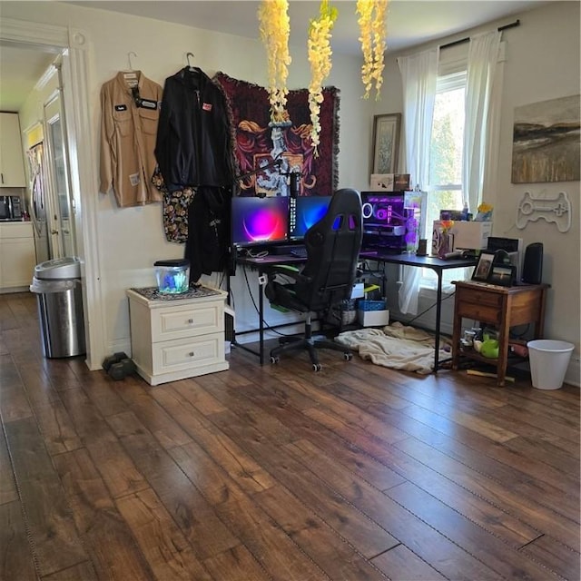 520 Logan St, Elmira-City, NY 14901 - office area with hardwood / wood-style flooring
