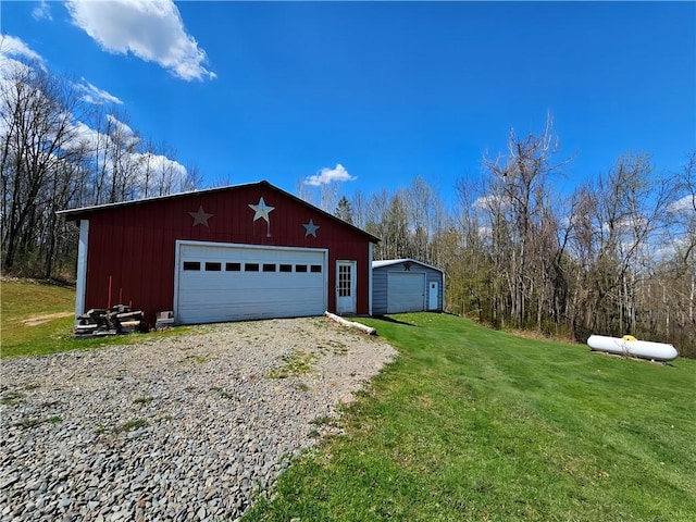 view of detached garage