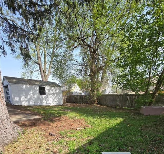506 Luce St, Elmira-City, NY 14904 - view of yard