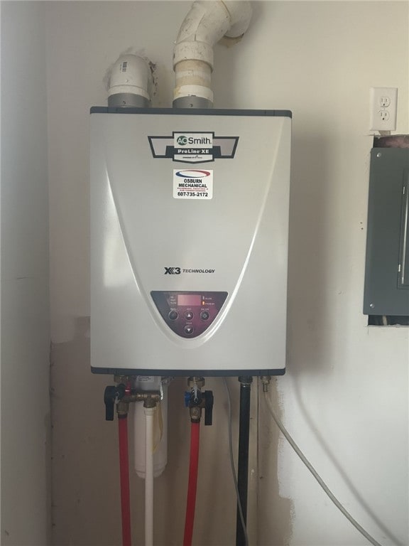 250 Schuyler Ave, Elmira-City, NY 14904 - detailed view of water heater