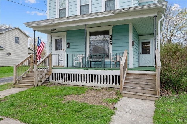 view of front of property featuring a porch
