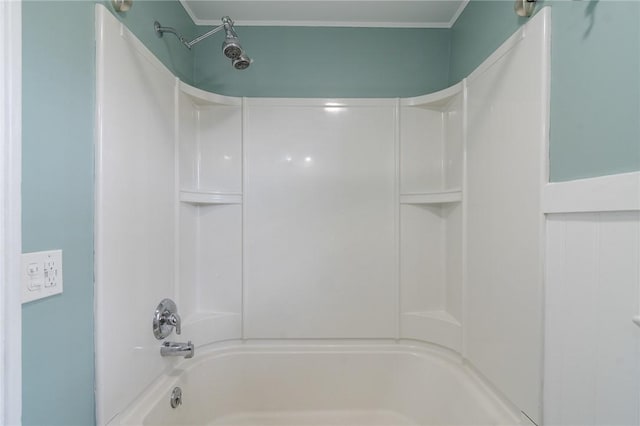 full bath featuring washtub / shower combination
