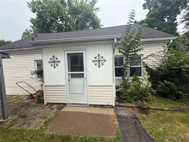 92 Carlyle Ave, Buffalo, NY 14220 - view of outbuilding