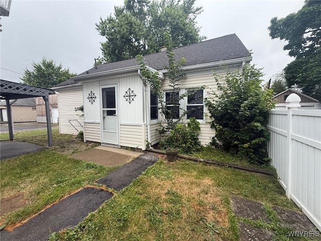 92 Carlyle Ave, Buffalo, NY 14220 - view of front of property featuring a shingled roof and board and batten siding