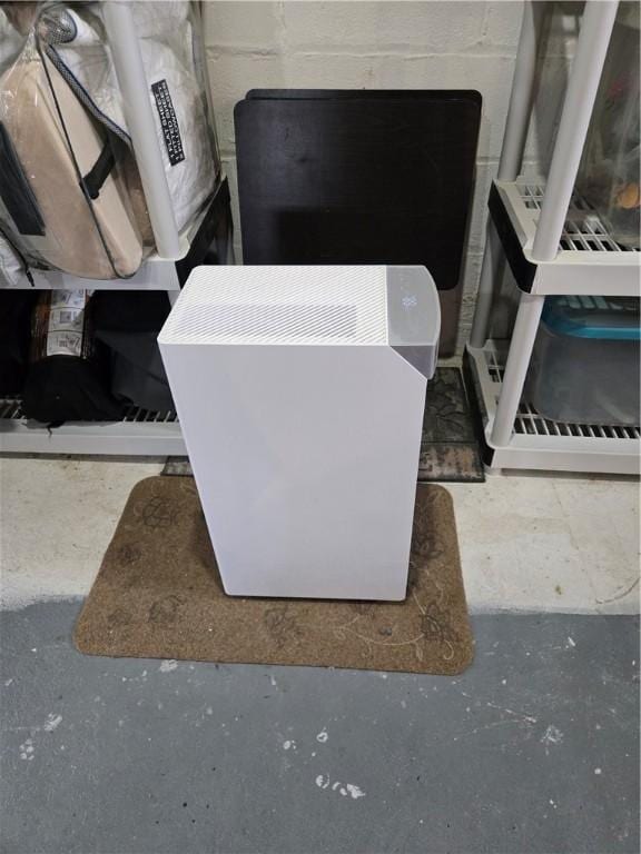 details with concrete floors