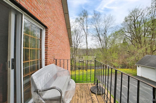 balcony with area for grilling