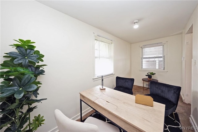 office area featuring baseboards