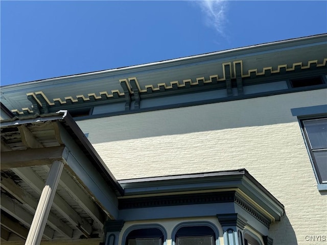 view of exterior details