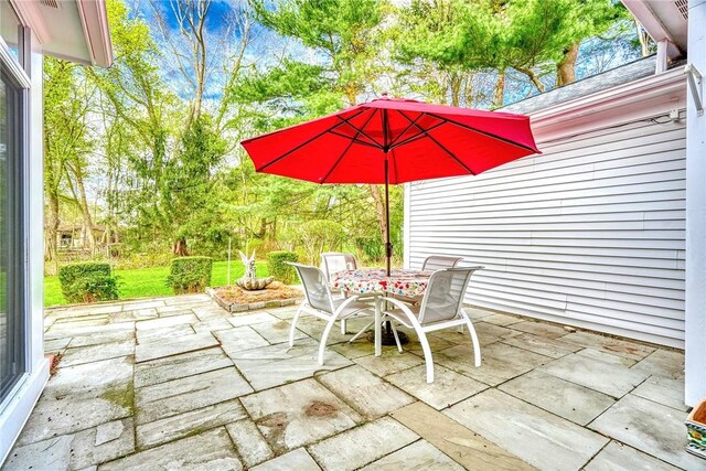 view of patio / terrace featuring outdoor dining area
