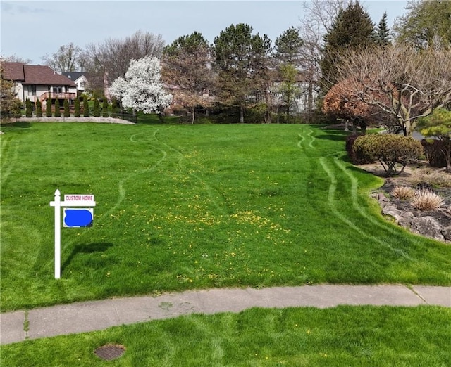 271 W Hill Ests, Greece, NY 14626 - view of yard