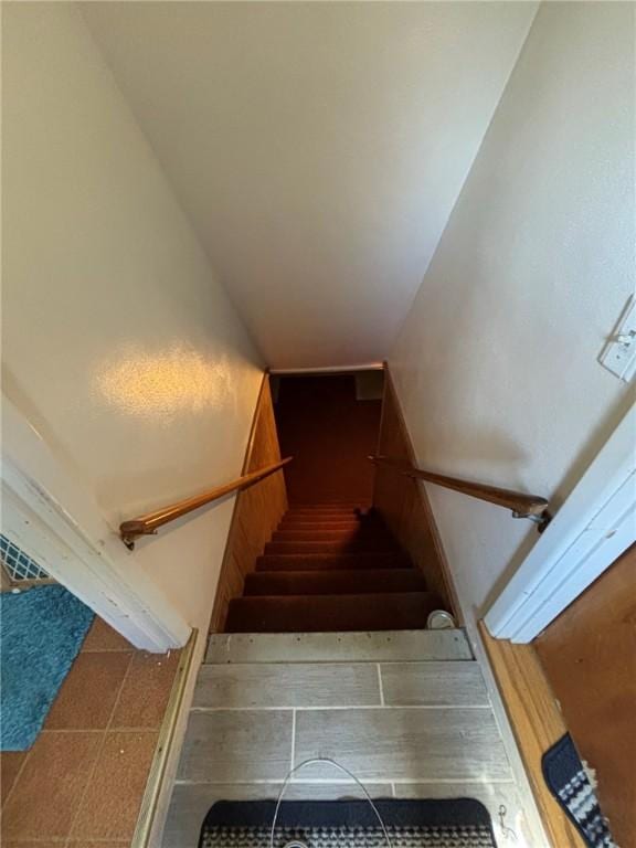 1001 W Broad St, Horseheads, NY 14845 - view of stairs