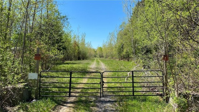 97 Oswego River Rd, Schroeppel, NY 13135