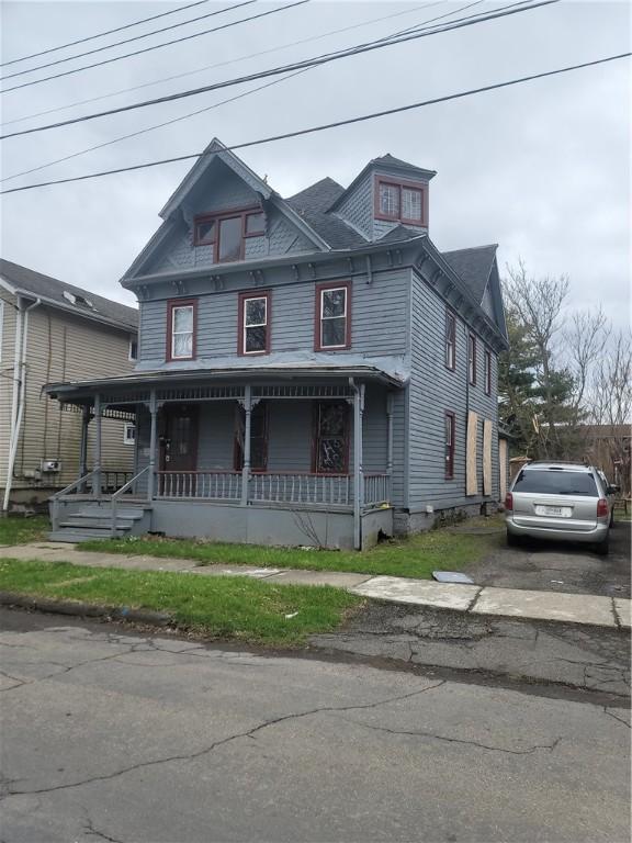 victorian home with a porch