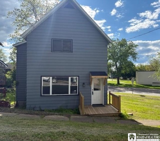 337 N 6th St, Olean-City, NY 14760 - view of front of property with a front yard