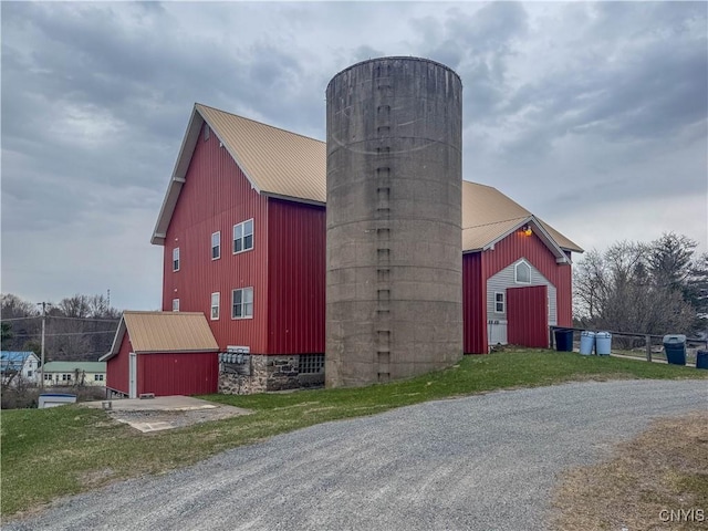 view of pole building with a barn