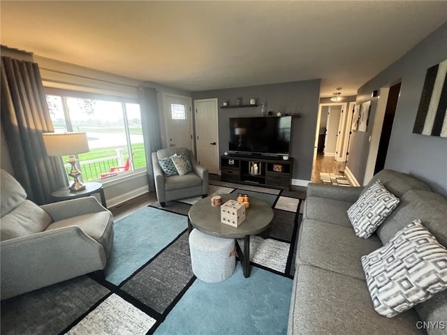 living area with baseboards